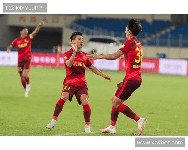 成都羽毛球队以53分领跑总决赛积分榜展现强劲实力 成都羽毛球队以53分领跑总决赛积分榜展现强劲实力